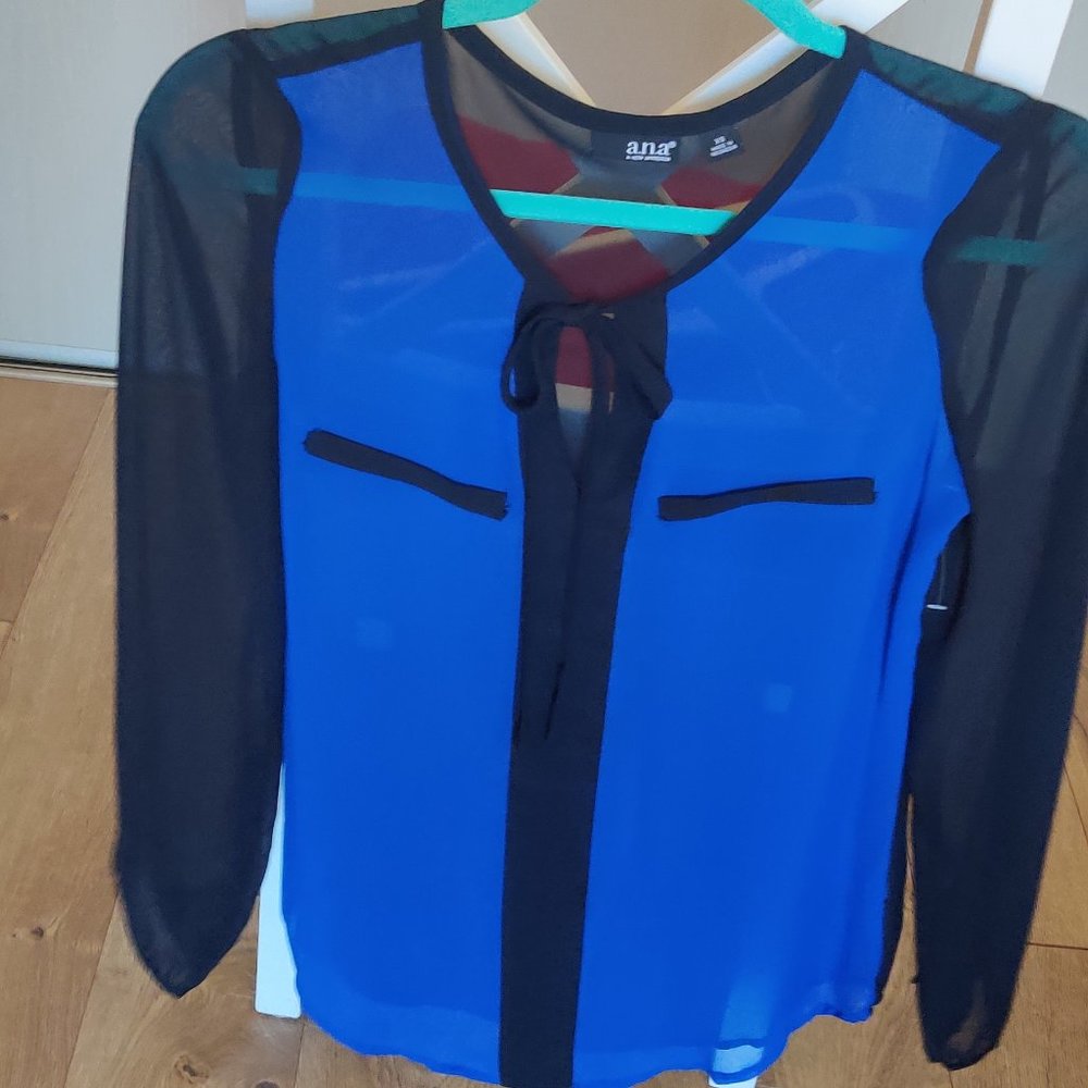 Ana blue blouse
